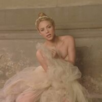 Empire_www_shakira-online_fr_00044.jpg