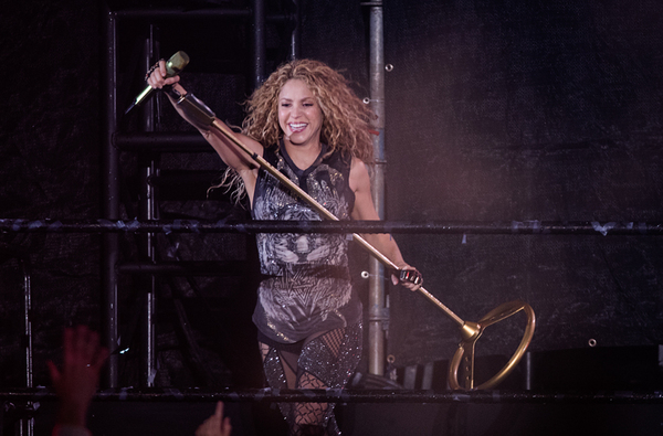 Shakira-en-el-Estadio-Azteca-8.jpg