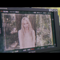 meenamoremakingof_www_shakira-online_fr_00023.png