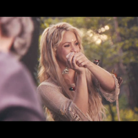 meenamoremakingof_www_shakira-online_fr_00049.png