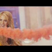 meenamoremakingof_www_shakira-online_fr_00060.png