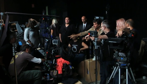 Chantaje_makingof_www_shakira-online_fr_00008.jpg