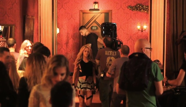 Chantaje_makingof_www_shakira-online_fr_00037.jpg