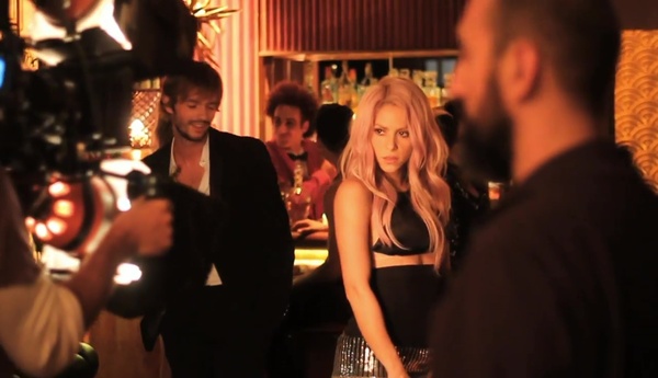 Chantaje_makingof_www_shakira-online_fr_00069.jpg