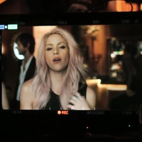 Chantaje_makingof_www_shakira-online_fr_00064.jpg