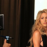 Chantaje_makingof_www_shakira-online_fr_00077.jpg