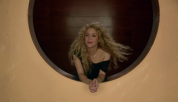 costafin2017_www_shakira-online_fr_00035.png