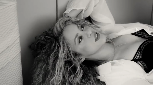 cap_www_shakira-online_fr_00028.png