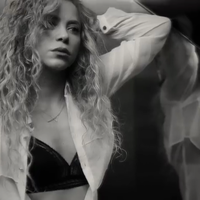 cap_www_shakira-online_fr_00007.png