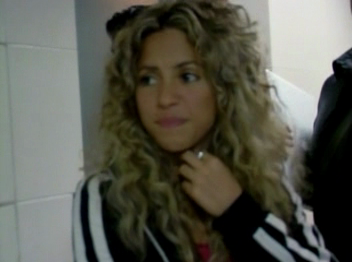 MTV_Diary_www_shakira-online_fr_00241.png