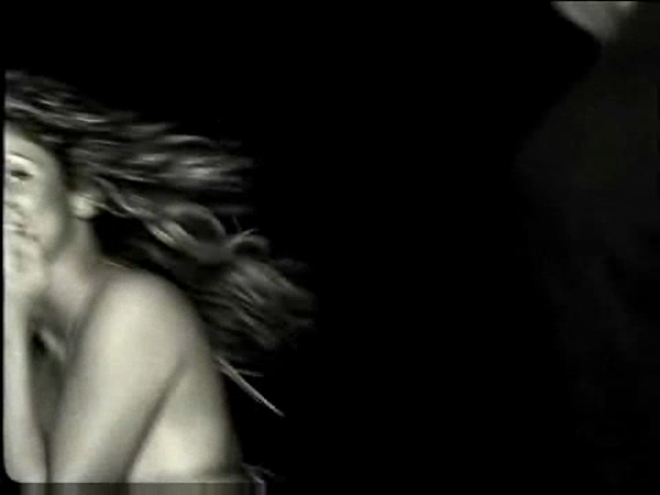 IntroLTVMTVVMA_www_shakira-online_fr_00006.png