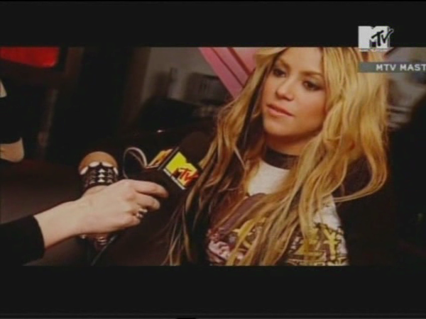 MTVMasters_www_shakira-online_fr_00225.png