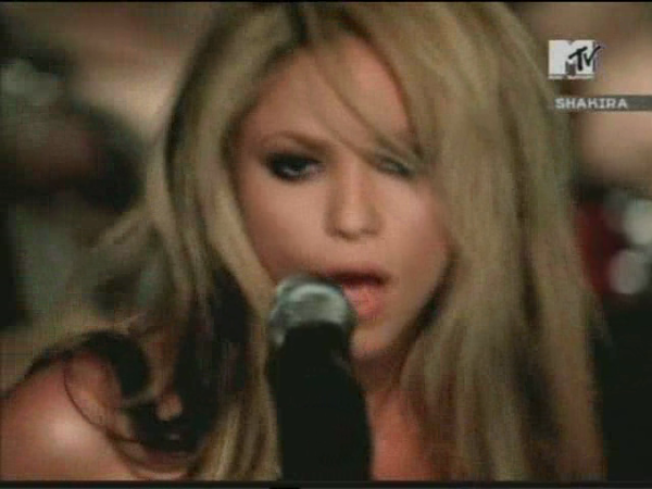 MTVMasters_www_shakira-online_fr_00253.png