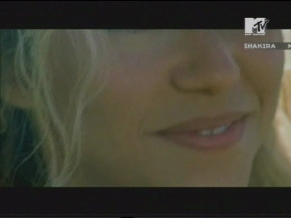 MTVMasters_www_shakira-online_fr_00260.png