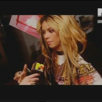 MTVMasters_www_shakira-online_fr_00223.png