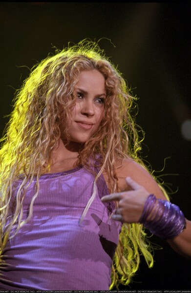 Shakira_FA133170.jpg