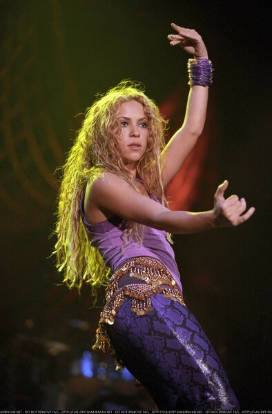 Shakira_FA133171.jpg