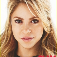 shakira-glam-belleza-latina-july-2014-04.jpg