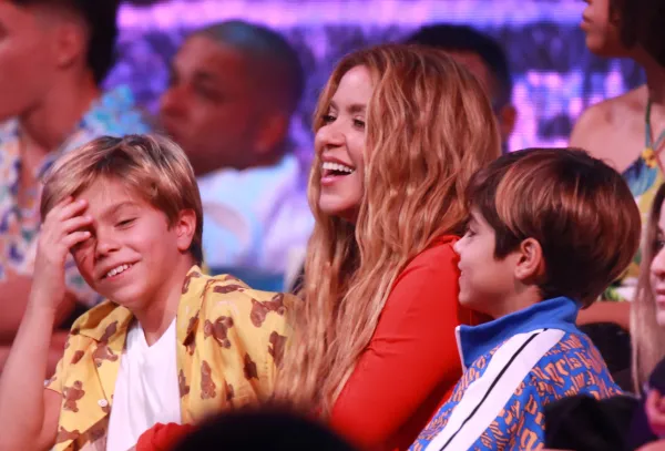 Shakira-junto-a-Milan-y-Sasha-e1689909313944.jpeg