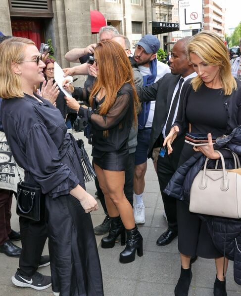 shakira-arrives-at-ivor-novello-awards-2022-in-london-05-19-2022-0.jpg