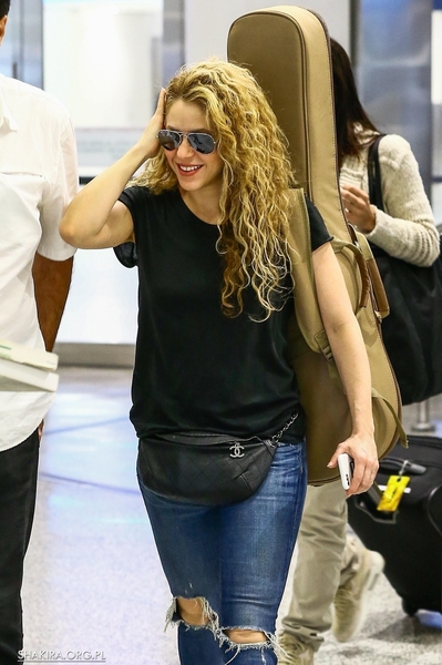 shakira_org_pl_miami03.jpg