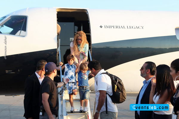 Shakira-arrived-at-Beirut27s-Rafik-Hariri-International-Airport-12_7_20183.jpg