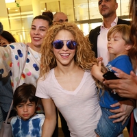 shakira_0015.jpg