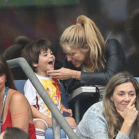 Photos-Euro-2016-Shakira-maman-exemplaire-quand-Gerard-se-fait-Pique-la-victoire_portrait_w674_281629.jpg