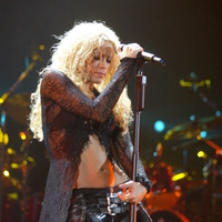 md_xl_shakira_B8858~0.jpg