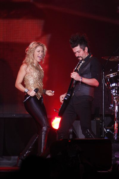 19www_shakira-argentina_com_ar.jpg