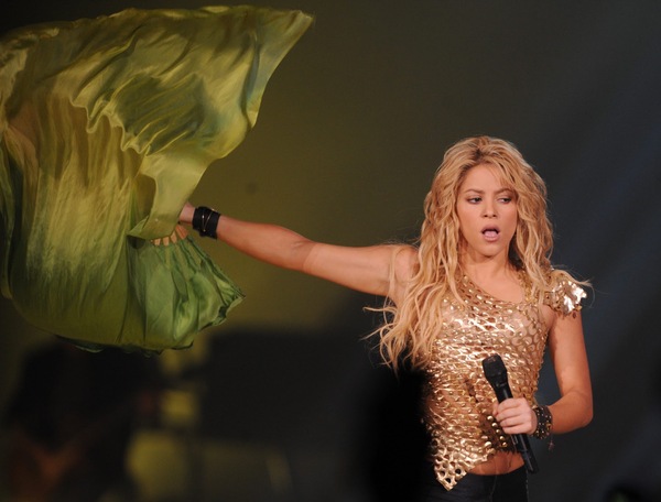 big_shakira_10230.jpg