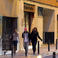 Shakira_Errands_281129.jpg