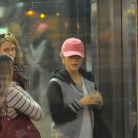 Shakira_Errands_28129.jpg