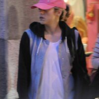 Shakira_Errands_281929.jpg