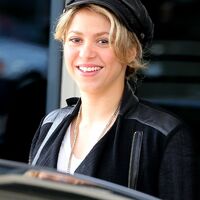 Shakira_PARIS_FRANCE_28429.jpg