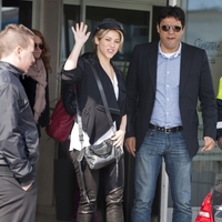 shakira-paris-03272013-03-675x900.jpg