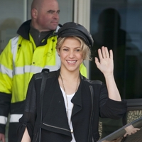 shakira-paris-03272013-10-675x900.jpg