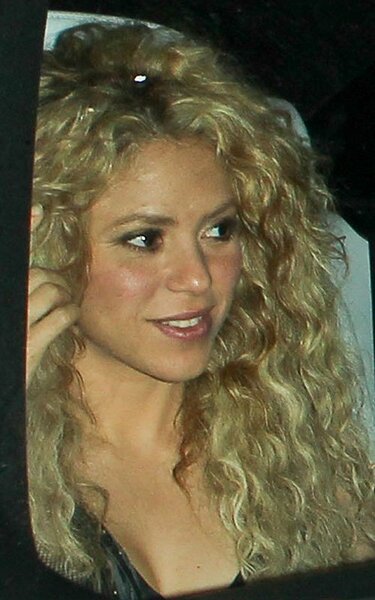 shakira-052113-_28129.jpg