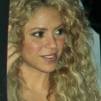 shakira-052113-_28129.jpg