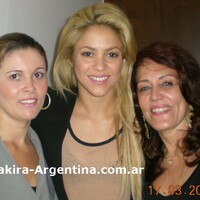 www_shakira-argentina_com_ar.jpg