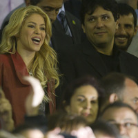 04406_Shakira_supportingGerardPiqueafterhisteamlostagainstRealMadridintheCopaDelReyfinalinValenciaApril202011_By_oTTo17_122_468lo.jpg