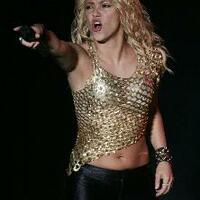 110724shakira3.jpg