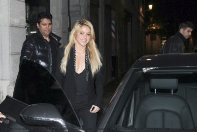 normal_Shakira_Gerard_28529.jpg