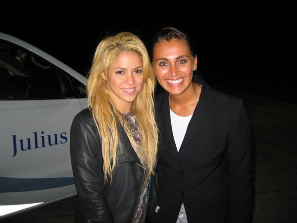 1_www_shakira-argentina_com_ar.jpg