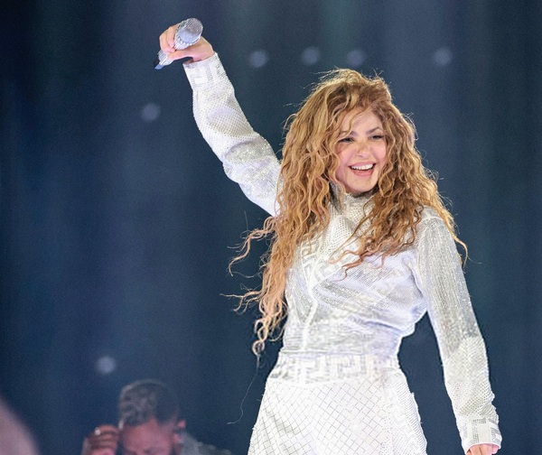 centralshakira_1747376181_3633577231084281463_63853860042.jpg