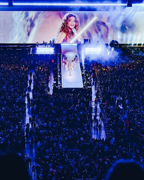 shakira_1747423929_3633977763091469728_217867189.jpg
