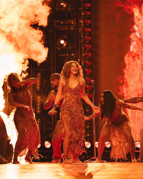shakira_1747871714_3637734063096243397_217867189.jpg