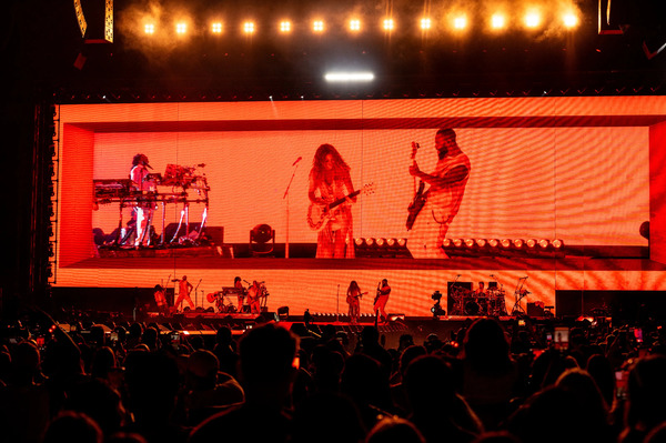 83807095007-05222025-shakira-drm-002.jpg