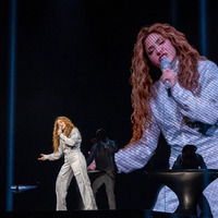 83808882007-05222025-shakira-drm-021.jpg