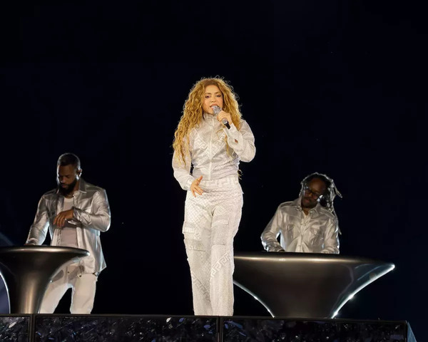 shakira_performance.jpg